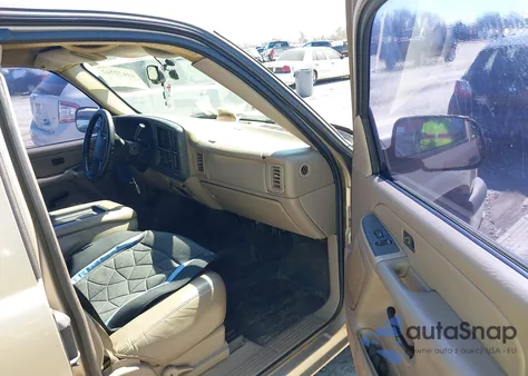 2005 Chevrolet Silverado 1500 Work Truck from USA, damaged, VIN 1GCEC19V45Z122820